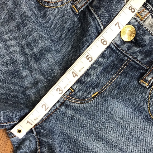 AMERICAN EAGLE STRAIGHT STRETCH JEANS - Picture 7 of 8